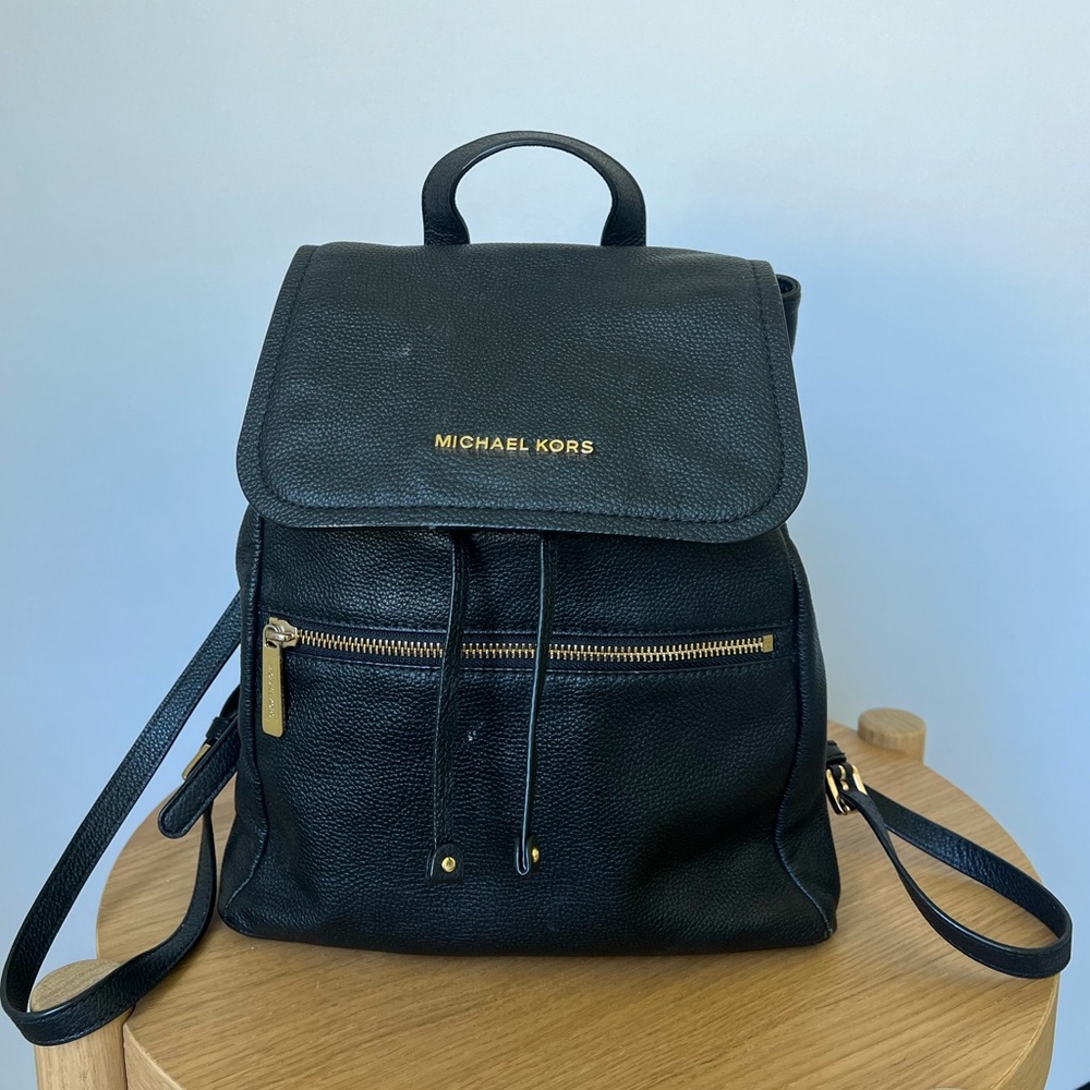 Michael Kors Viv large pebble leather backpack